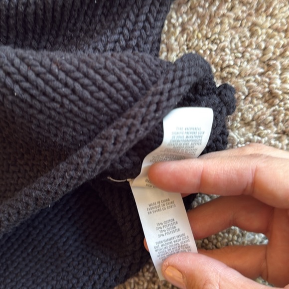 Aerie cropped oversized knit sweater in black size large - Picture 5 of 6